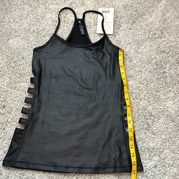 90 Degree by Reflex sexy cut out work out top - Picture 8 of 9